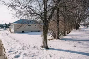 509 S Main St, Greenwood, WI 54437 - Photo 32