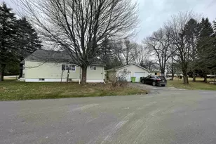 401 2nd St, Withee, WI 54498 - Photo 4