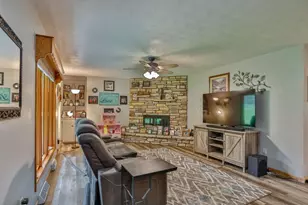219634 Co Rd KK, Wausau, WI 54401 - Photo 8