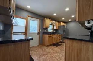 2709 Patch St, Stevens Point, WI 54481 - Photo 6
