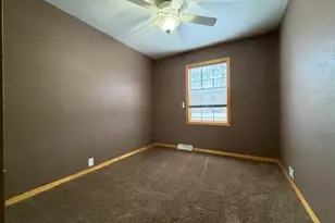 2709 Patch St, Stevens Point, WI 54481 - Photo 8