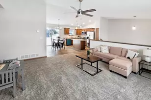 2104 S Cottonwood Ave, Marshfield, WI 54449 - Photo 12