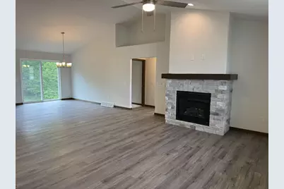 4506 Moreland Road, Plover, WI 54467 - Photo 4