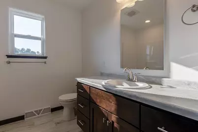 605 Still Waters Lane, Plover, WI 54467 - Photo 14