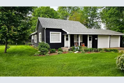 120 Elm Street, Stevens Point, WI 54481 - Photo 2