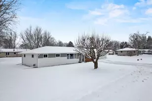 205 Roberts St, Spencer, WI 54479 - Photo 4