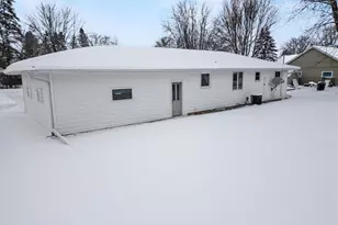 205 Roberts St, Spencer, WI 54479 - Photo 30