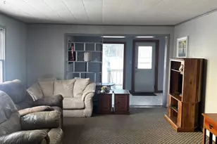 647 Lake St, White Lake, WI 54491 - Photo 4