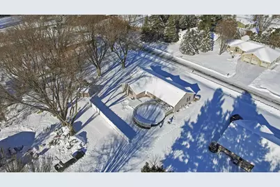 1610 E Cleveland Street, Marshfield, WI 54449 - Photo 8