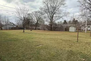 2106-2108 Vermont Ave, Stevens Point, WI 54481 - Photo 4