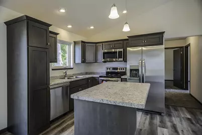 550 Still Waters Lane, Plover, WI 54467 - Photo 10