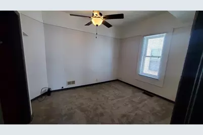 1625 Main Street, Stevens Point, WI 54481 - Photo 8