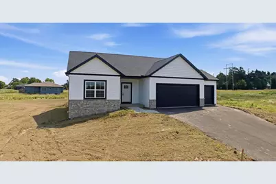 118121 Betty Drive, Stratford, WI 54484 - Photo 2