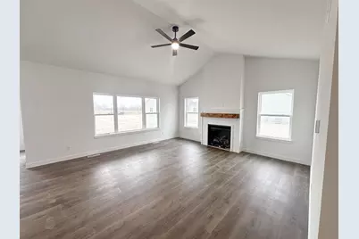 118125 Betty Drive, Stratford, WI 54484 - Photo 6