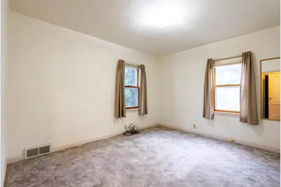 448 Walker Street, Stevens Point, WI 54481 - Photo 10