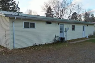 906 Eastwood St, Withee, WI 54498 - Photo 4