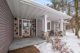 5431 Richland Cove, Wisconsin Rapids, WI 54494 - Photo 2