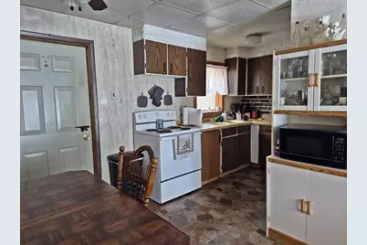 500 W Fifth Street, Marshfield, WI 54449 - Photo 2