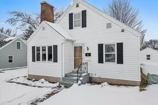 604 S Apple Ave, Marshfield, WI 54449 - Photo 6