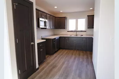 750 Morning Star Lane, Plover, WI 54467 - Photo 8