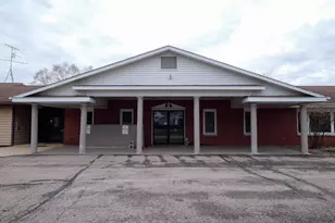 165 S Chet Krause Dr, Iola, WI 54945 - Photo 2