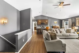 4500 Moreland Rd, Plover, WI 54467 - Photo 8