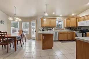 3248 Lindbergh Ave, Stevens Point, WI 54481 - Photo 10