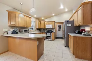 3248 Lindbergh Ave, Stevens Point, WI 54481 - Photo 14