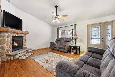 3248 Lindbergh Avenue, Stevens Point, WI 54481 - Photo 6