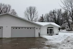 808 Love Ln, Athens, WI 54411 - Photo 2
