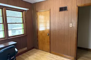 7892 Old 101 Rd, Armstrong Creek, WI 54103 - Photo 32