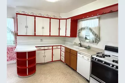 7892 Old 101 Road, Armstrong Creek, WI 54301 - Photo 40