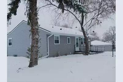 7040 W Tallmadge Place, Milwaukee, WI 53218 - Photo 4