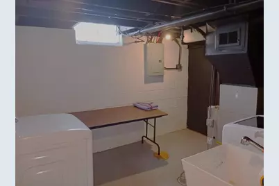 7040 W Tallmadge Place, Milwaukee, WI 53218 - Photo 38