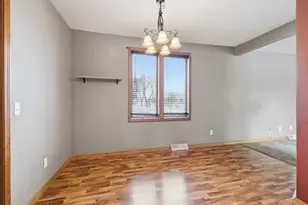 1504 S Washington Ave, Marshfield, WI 54449 - Photo 8