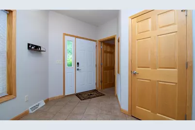 9811 Deer Trail Road #Unit 6, Tomahawk, WI 54487 - Photo 4