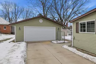 1017 6th Ave, Stevens Point, WI 54481 - Photo 38