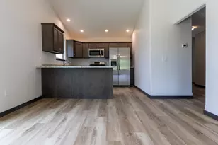 925 Morning Star Ln, Plover, WI 54467 - Photo 10