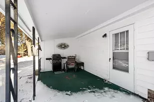 912 N 2nd Ave, Wausau, WI 54401 - Photo 6