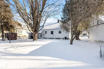 912 N 2nd Avenue, Wausau, WI 54401 - Photo 4