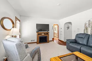 912 N 2nd Ave, Wausau, WI 54401 - Photo 12