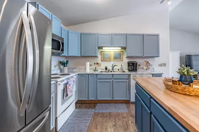 7320 Whitespire Road #Unit 15, Rothschild, WI 54476 - Photo 8