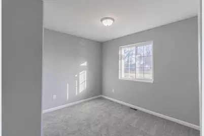 220 Leonard Street, Stevens Point, WI 54482 - Photo 16