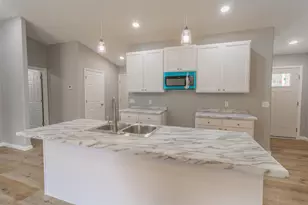 203 Joe St, Stevens Point, WI 54482 - Photo 6