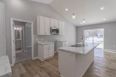 212 Leonard Street, Stevens Point, WI 54482 - Photo 8