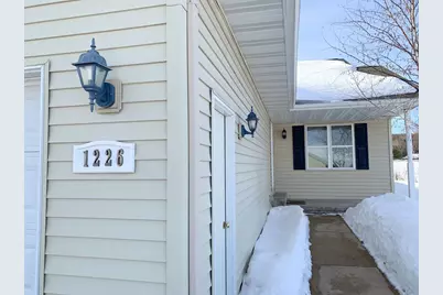 1224-1226 N 16th Avenue, Wausau, WI 54401 - Photo 2