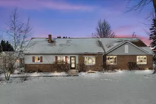 2909 W Mann St, Marshfield, WI 54449 - Photo 2
