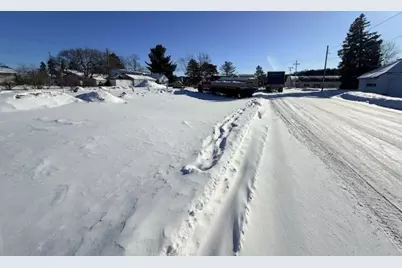 305 S Kyes Street #A &amp; B, Merrill, WI 54452 - Photo 6