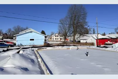 305 S Kyes Street #A &amp; B, Merrill, WI 54452 - Photo 2