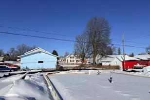 305 S Kyes Street #A &amp B, Merrill, WI 54452 - Photo 2